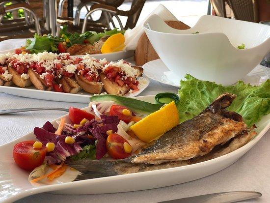 Restorant Palma Ksamil